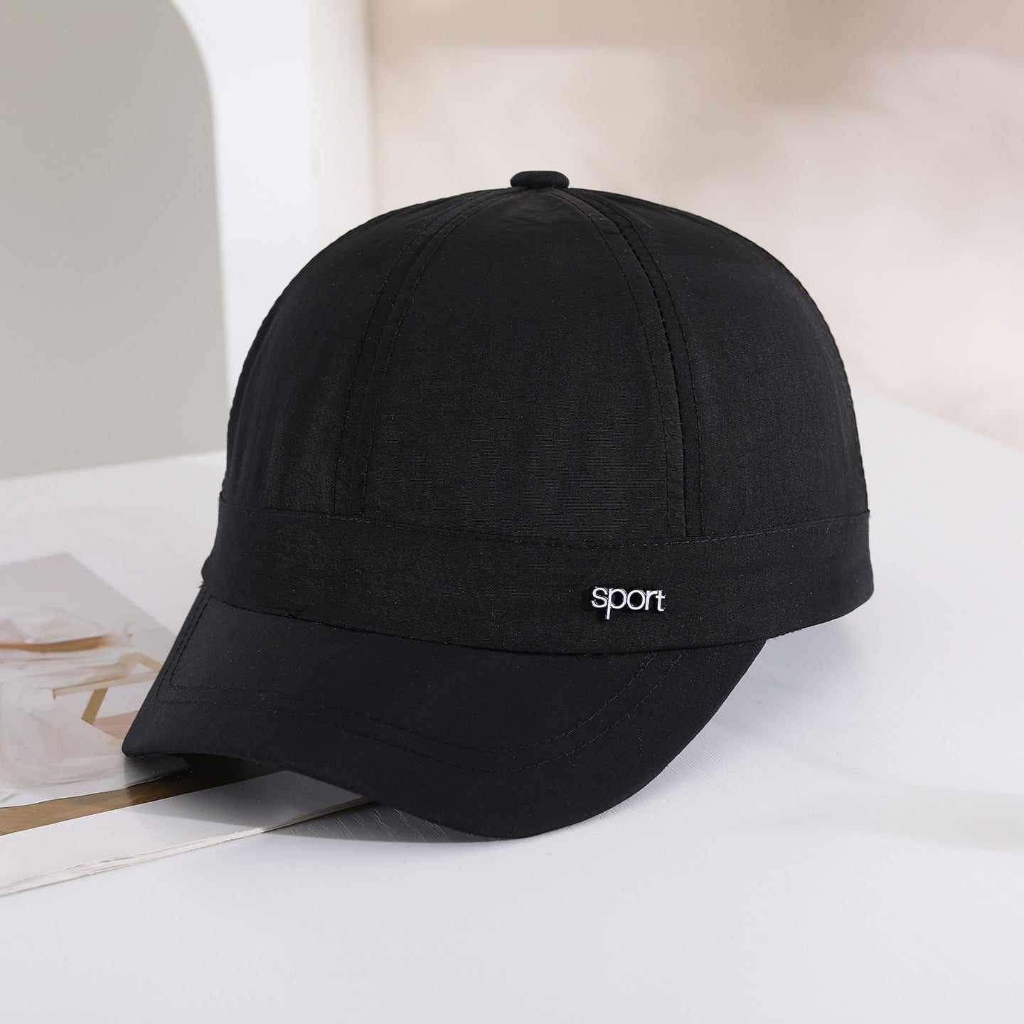 Men's Solid-color Sport Quick-drying Thin Style Versatile Sporty Short-brimmed Baseball Cap Suitable For Daily Commuting, Casual Outings And Outdoor Activities.