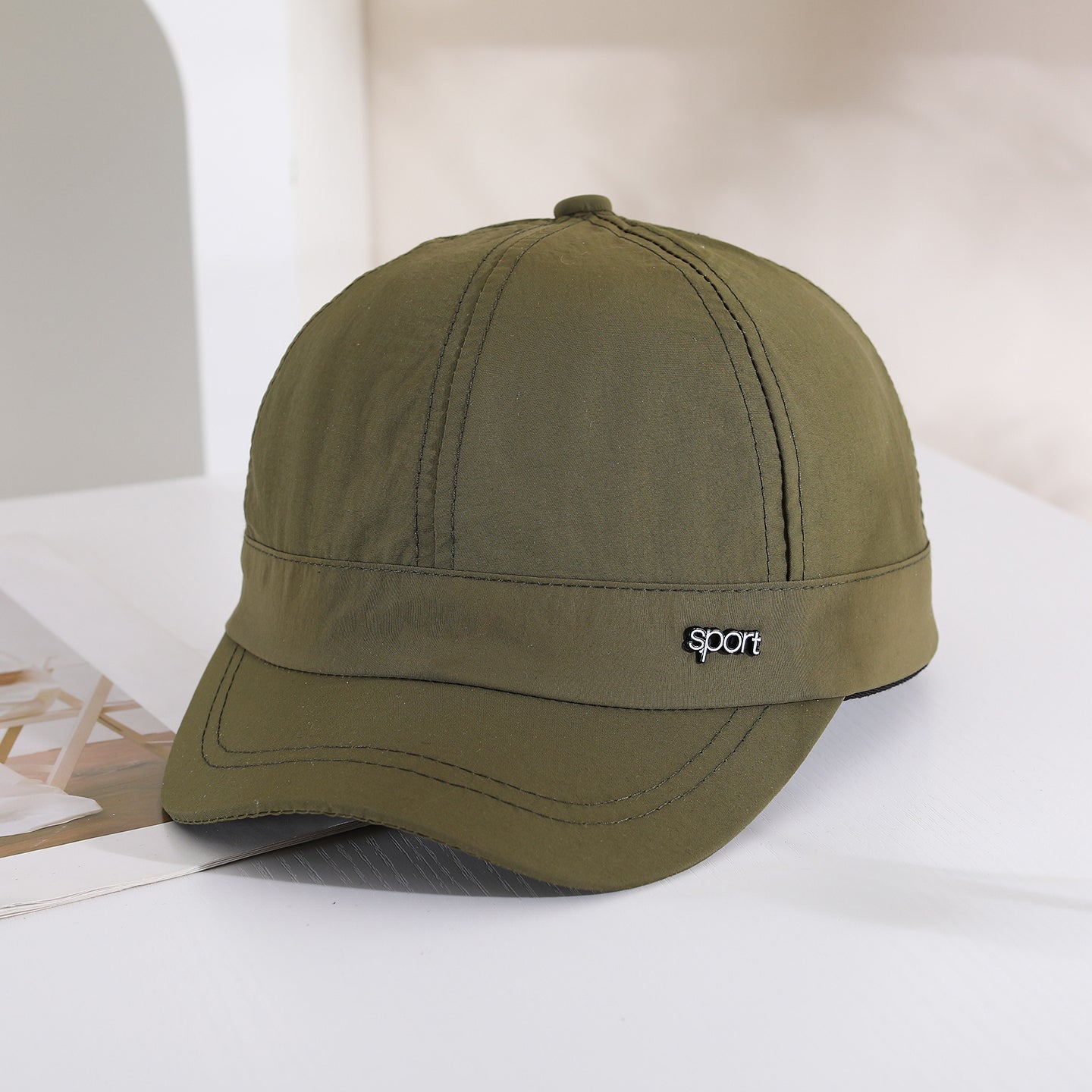 Men's Solid-color Sport Quick-drying Thin Style Versatile Sporty Short-brimmed Baseball Cap Suitable For Daily Commuting, Casual Outings And Outdoor Activities.